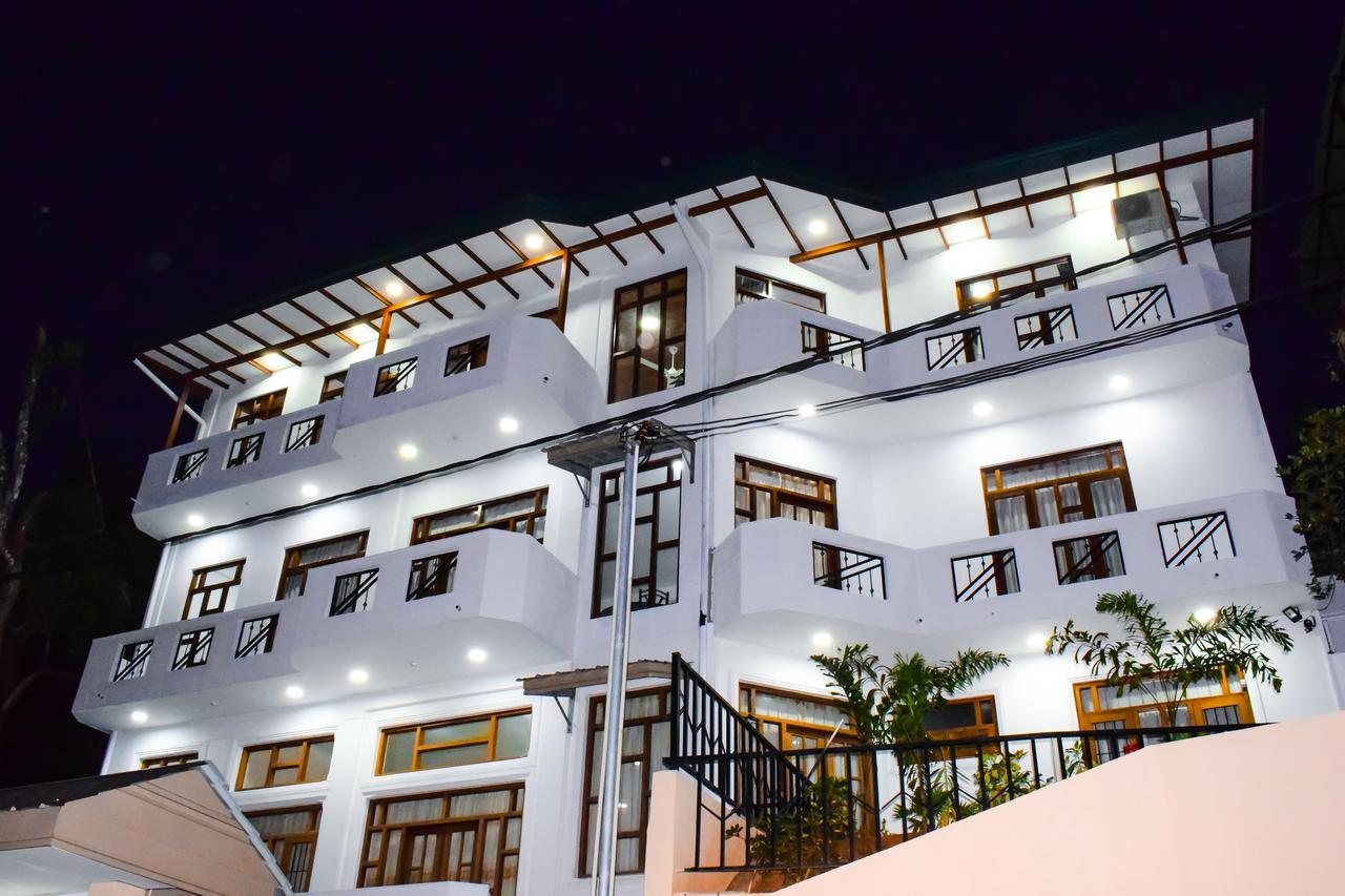 Saru Holiday Apartment - Up To 6 Guests Канді Екстер'єр фото