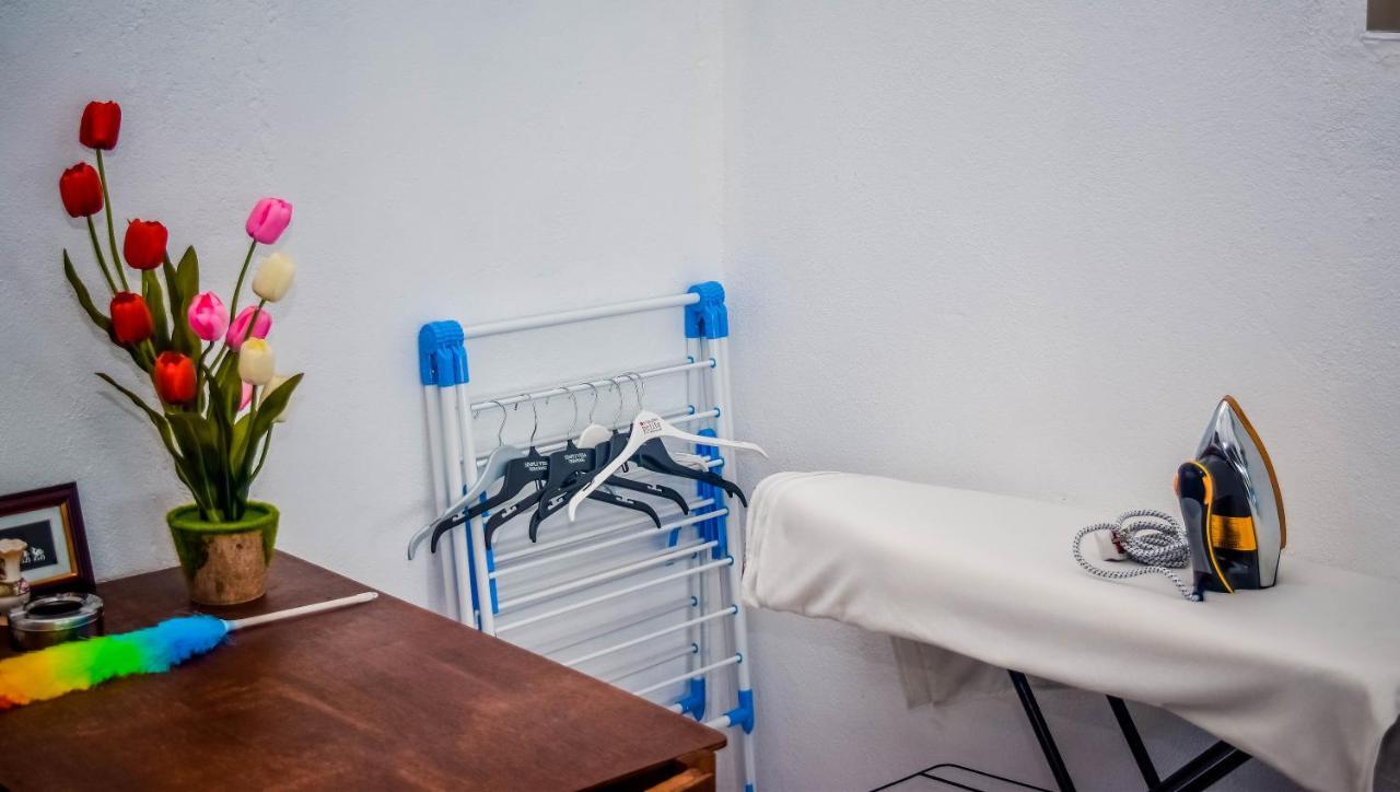 Saru Holiday Apartment - Up To 6 Guests Канді Екстер'єр фото